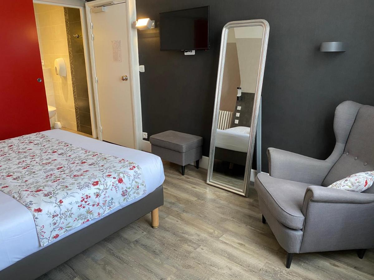 Hotel Colbert Тур Екстер'єр фото
